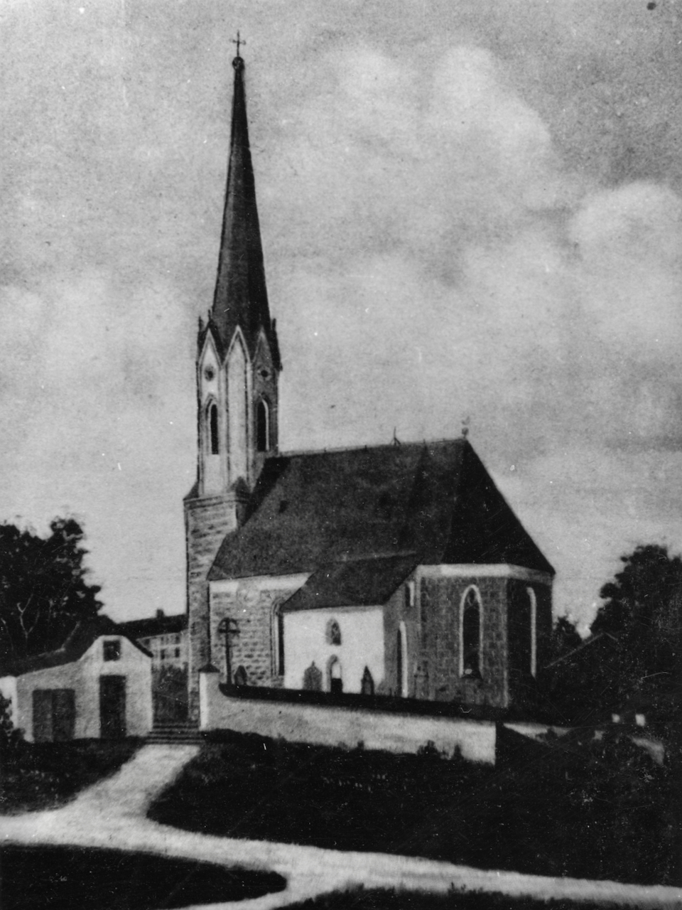 Markus Schreiber zeichnete 1910 die Kirchen des Dekanats Traunstein. Fotos der Ansichtskarten im Heimatarchiv Vachendorf.