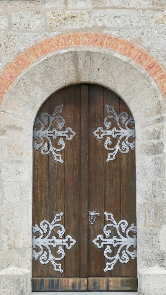 Grabenstaett st maximilian portal aussen