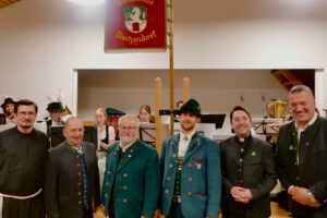 Gruppenaufnahme der Mitwirkenden beim Rittbitten
