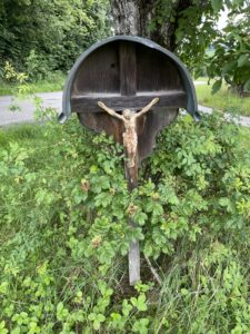Holzkreuz in Wipfing